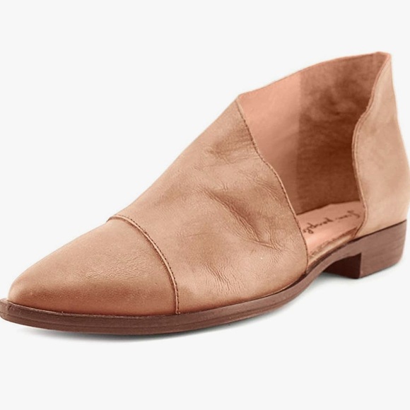 Free People Royal Flat. Size 37, women’s 7. Brown / tan. - Picture 1 of 8